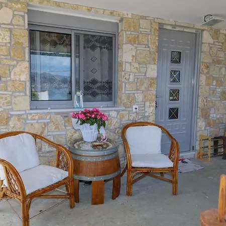 Golden Moon Guest House Aiandion Exterior photo